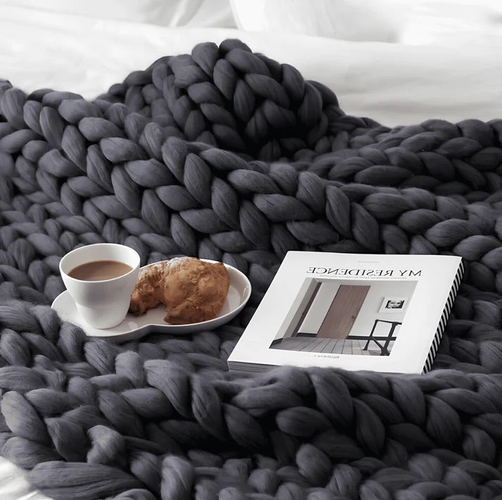 VERDANAE - COZY KNIT BLANKET