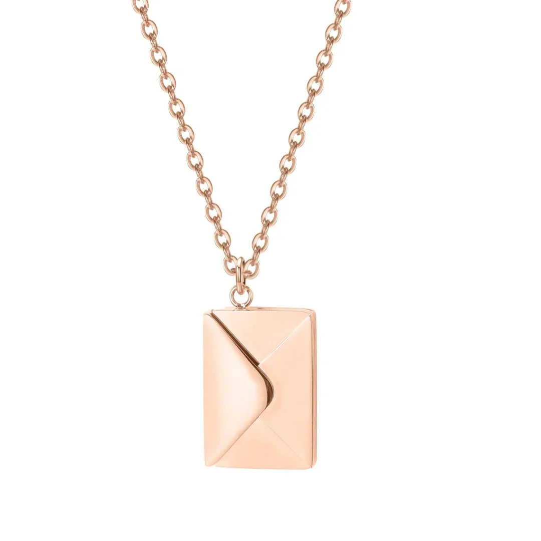 VERDANAE - ENVELOPE LOVE LETTER PENDANT NECKLACE