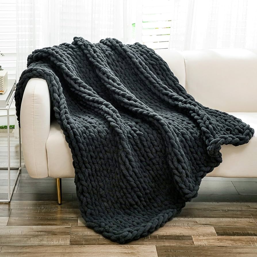 VERDANAE  - COZY KNIT BLANKET