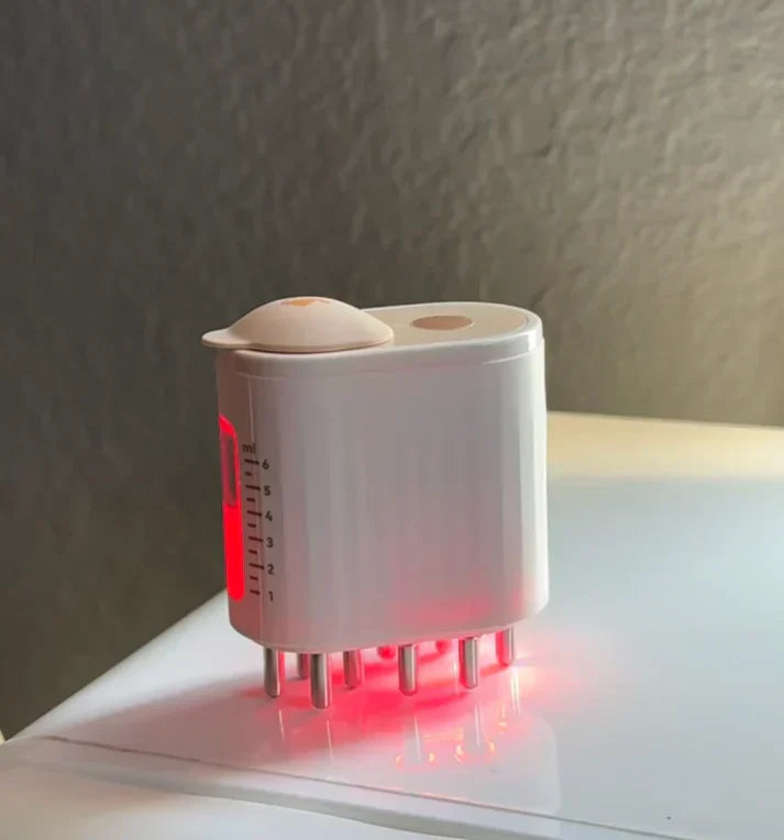VERDANAE   - RED LIGHT THERAPY ELECTRIC SCALP MASSAGER AND HAIR OIL APPLICATOR